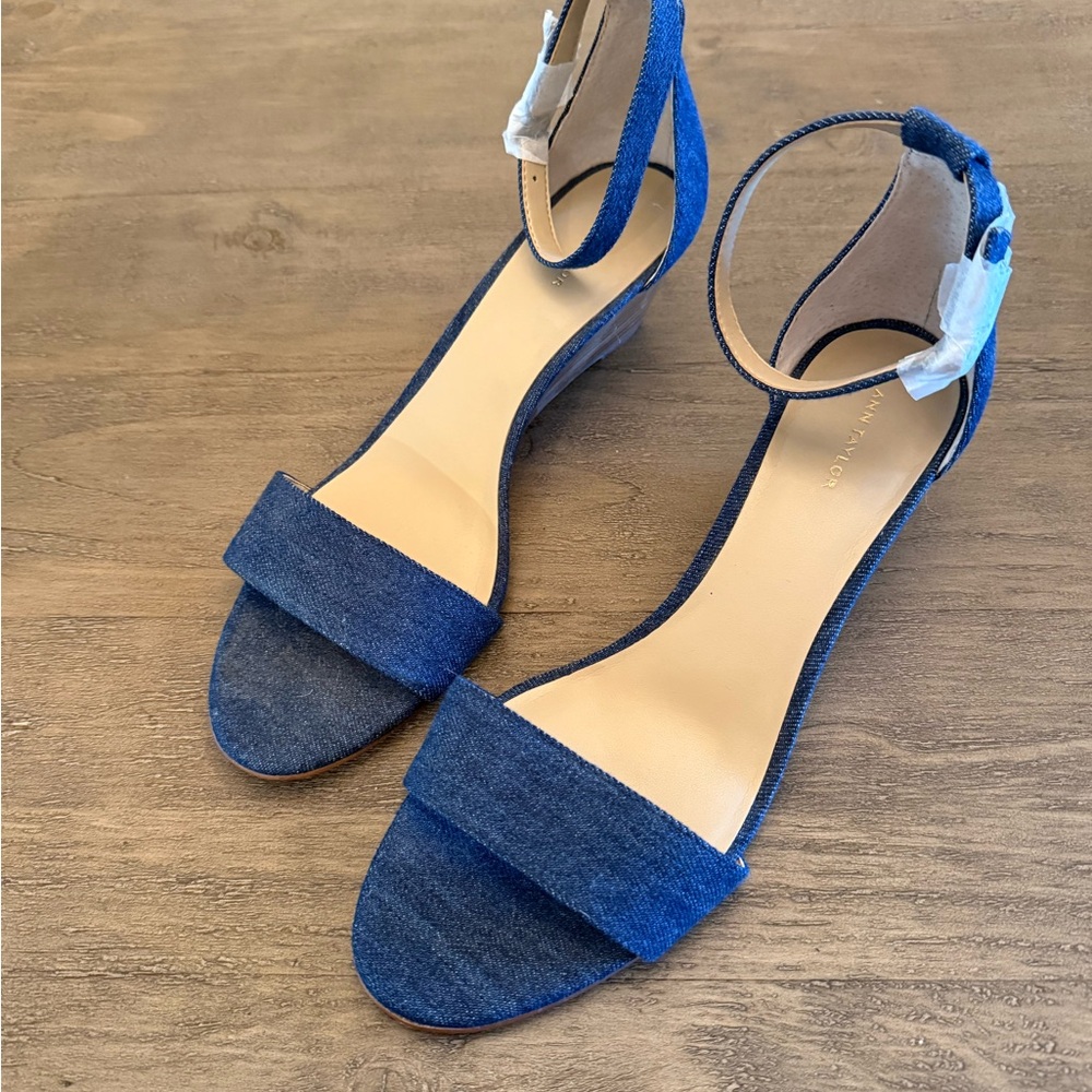 NWOT Ann Taylor Denim Blue Wedge Sandals 10M